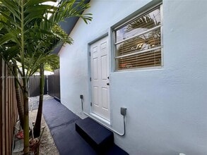 Building Photo - 7137 SW 22nd St