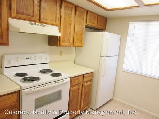 Building Photo - 481 S Kalispell Way