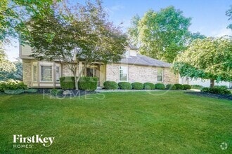 Building Photo - 13008 Oakmere Dr