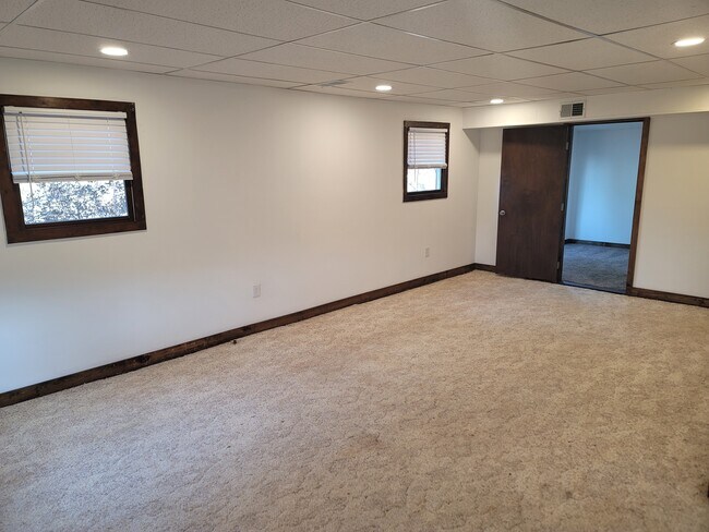 Building Photo - 110 Chapel Rd