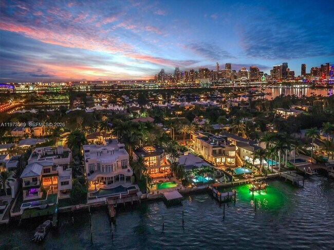 Foto del edificio - 279 N Hibiscus Dr