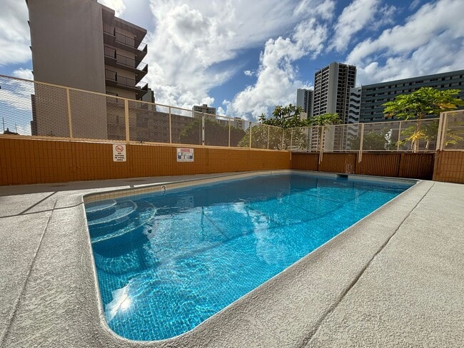 Building Photo - 801 Ala Nioi Pl. #404 - Lakeview Royal Con...