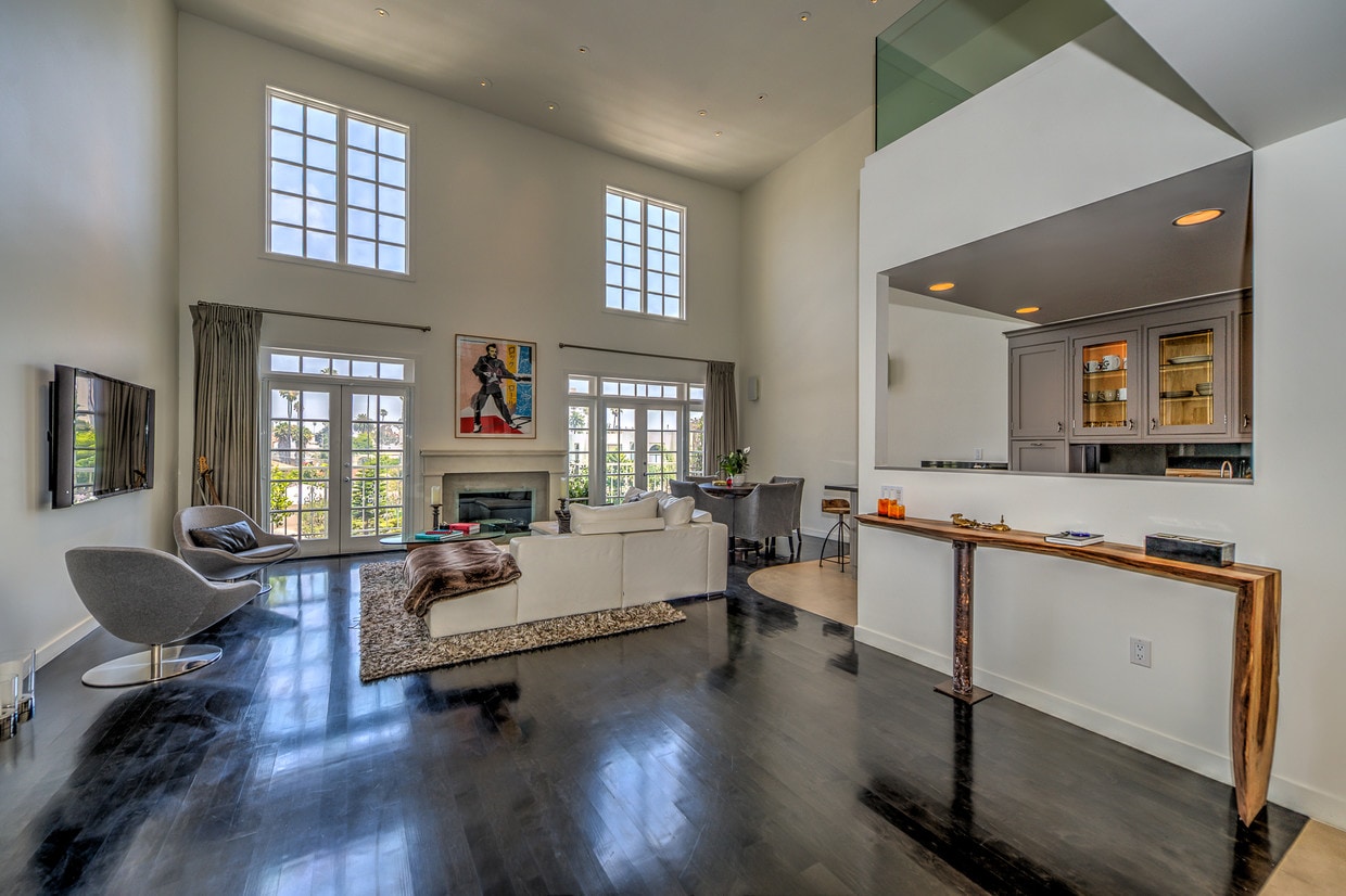 Image showcasing 91 Condos for Rent in Santa Monica, CA | WestsideRentals
