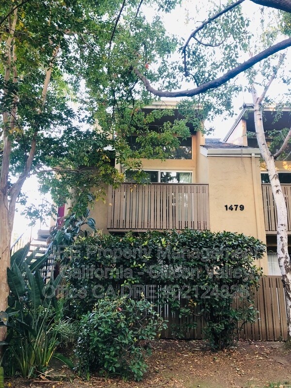 Primary Photo - 1479 De Rose Way