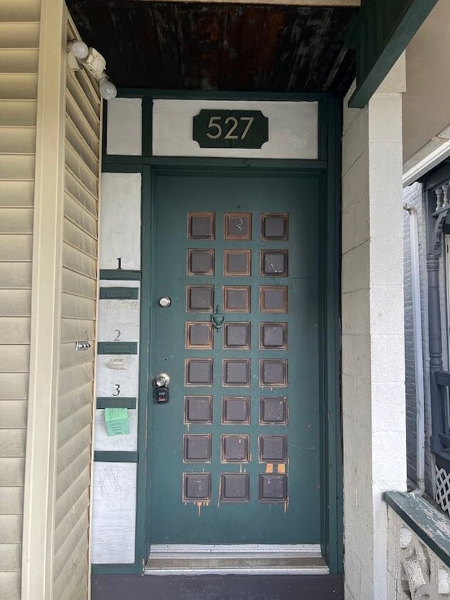 Photo - 527 N 8th St.