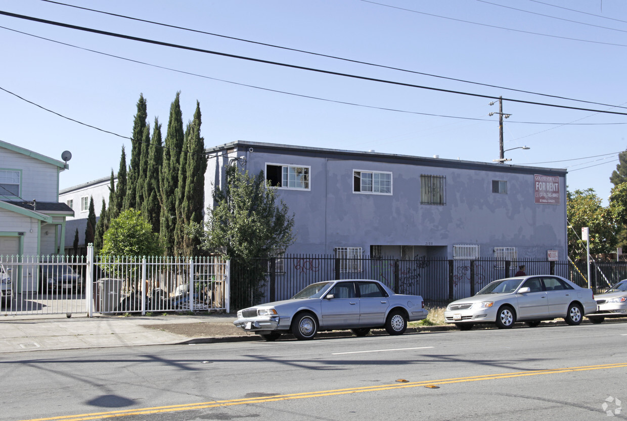 Building Photo - Sunnyside Apartments