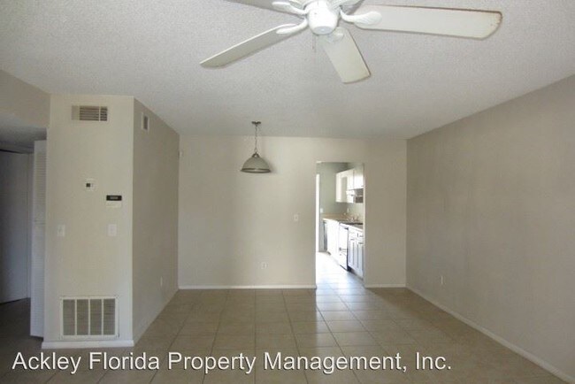 Building Photo - 605 Northlake Blvd