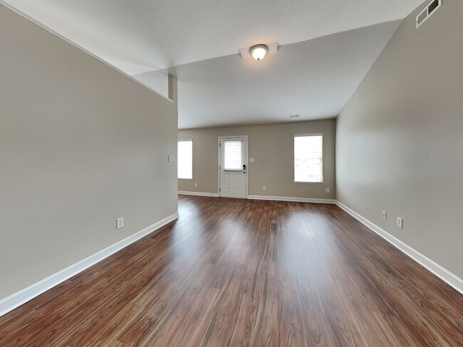 Building Photo - 510 Denny Dr