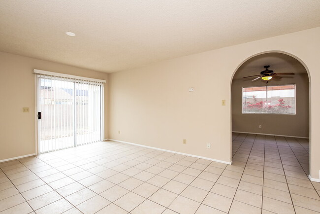 Building Photo - 4323 W Piute Ave