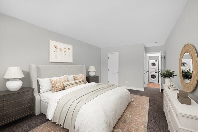 Mejora tu calidad de vida en Eagle Rock Apartments en Woodbury. Disfruta de amplias habitaciones, acabados modernos y un ambiente acogedor diseñado para tu comodidad. ¡No pierdas la oportunidad de llamar hogar a este lugar excepcional! ¡Agenda una visita hoy mismo! - Eagle Rock Apartments at Woodbury