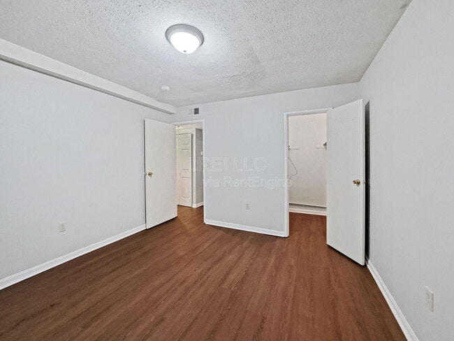 Foto del edificio - 3105 Fordhaven Rd