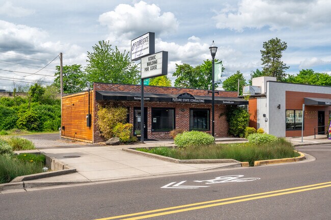 Foto del edificio - 12525 SW Main St