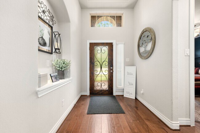 Foto del edificio - 288 Dawn Brook Ln