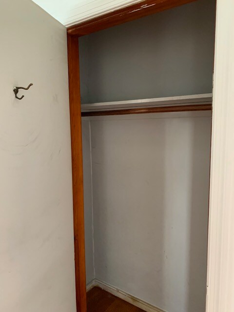 Building Photo - 4500 Kelnor Ave