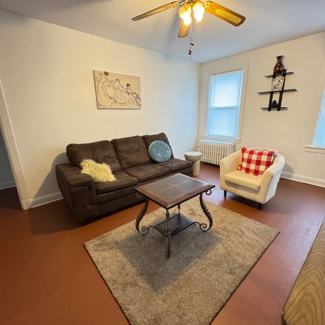 Building Photo - 441 Manor Pl NW