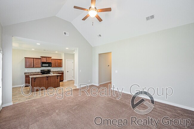 Foto del edificio - 7077 Shadesbrook Dr