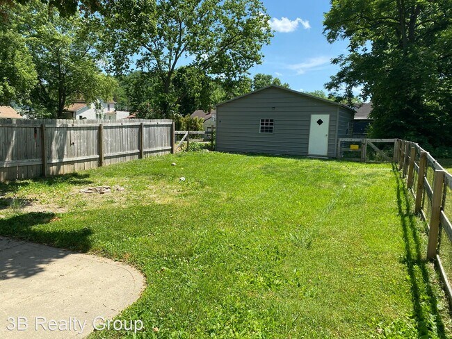 Building Photo - 2 br, 1 bath House - 404 N Finley St.