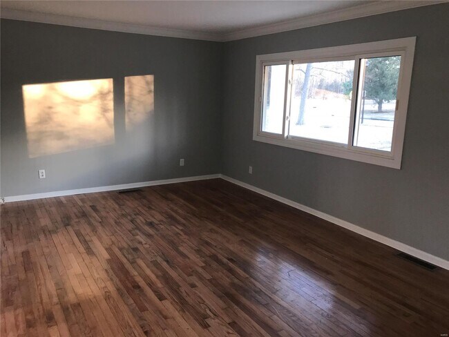 Foto del edificio - 231 Hillsdale Dr