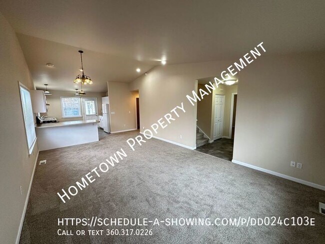 Building Photo - 3 Bedroom, 3 Bath Olympia Home with Mother...