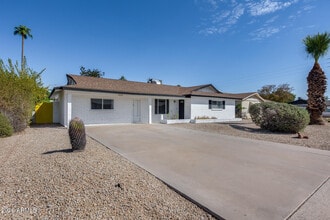 Building Photo - 8544 E Osborn Rd