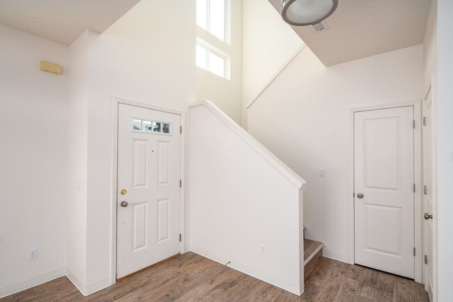 Building Photo - 7804 Leverett Ct