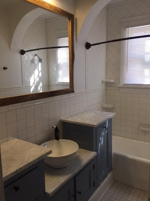 Foto del edificio - 3407 N. State St.