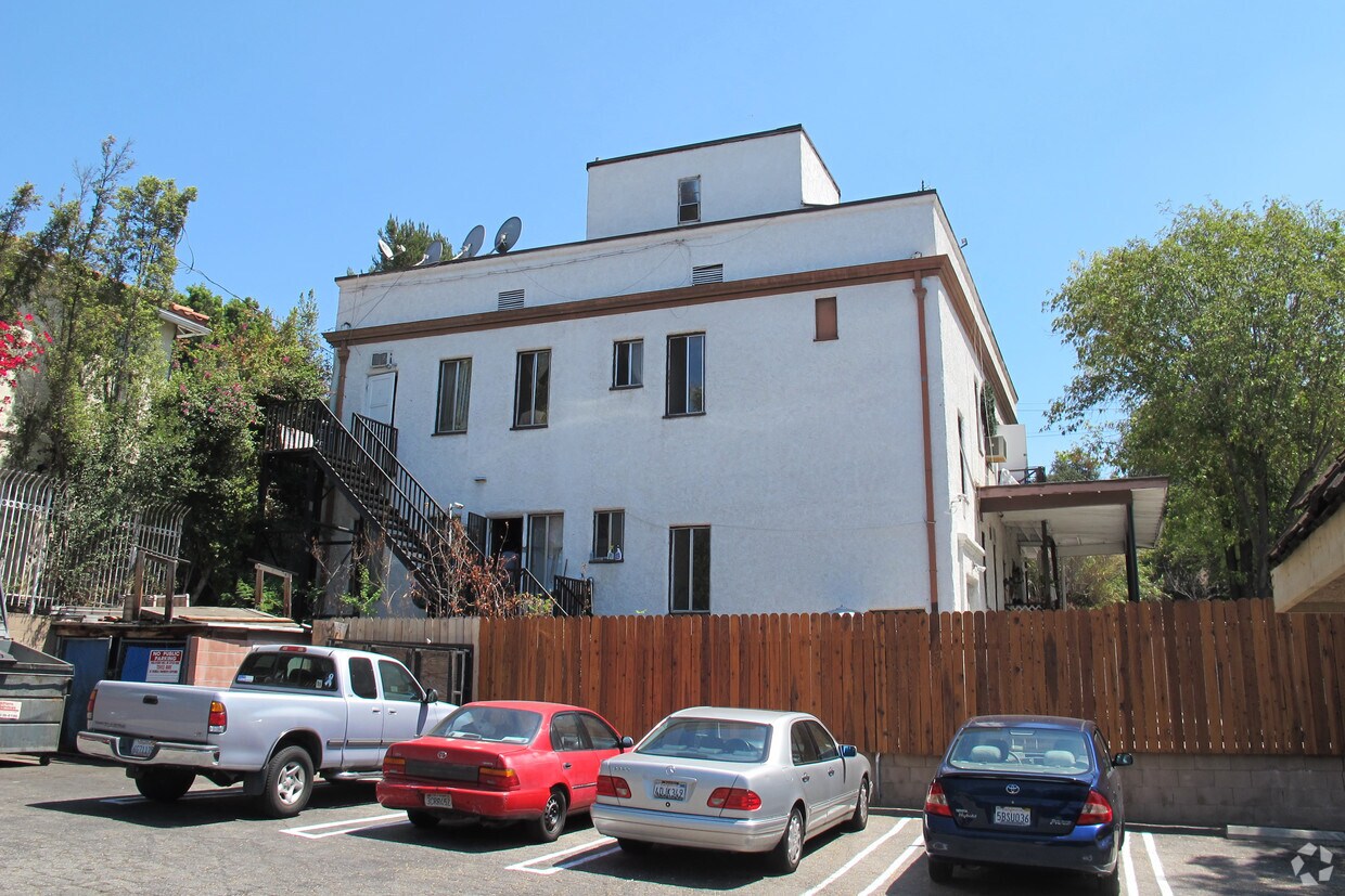 Primary Photo - 1823 Colorado Blvd