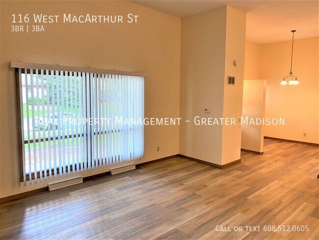 Building Photo - Beautiful corner lot house with many recen...