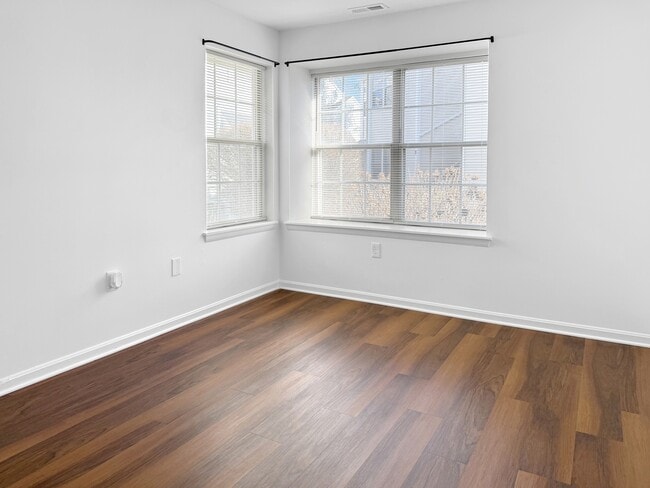 Building Photo - 26 Malibu Way