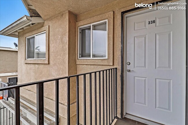 Building Photo - 336 Chesley Ave