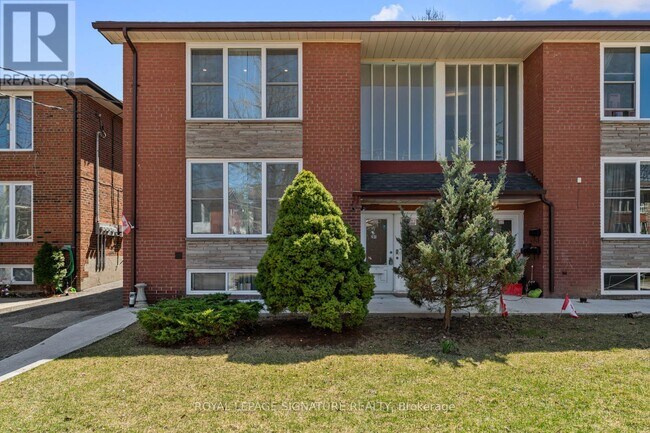 Building Photo - 291 Glenforest Rd