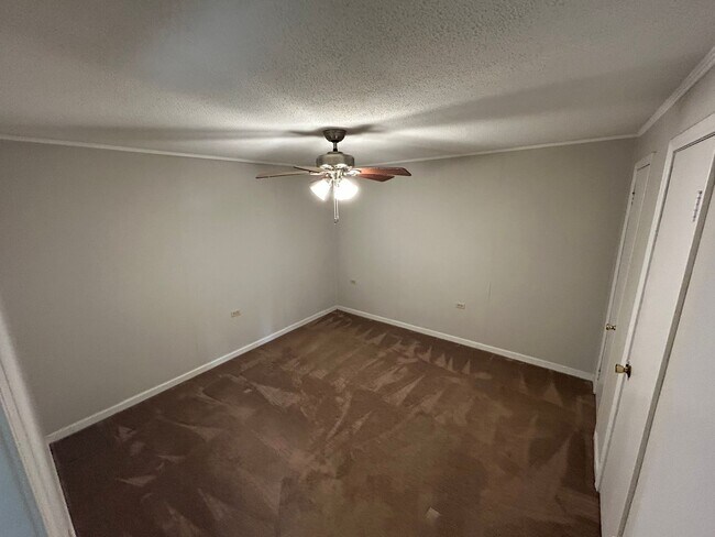 Building Photo - 306 Crawford Ct