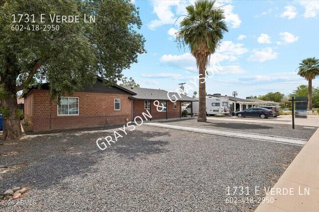 Foto del edificio - Beautiful Brick Home in Phoenix