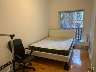 Building Photo - 4148 Rue Rivard