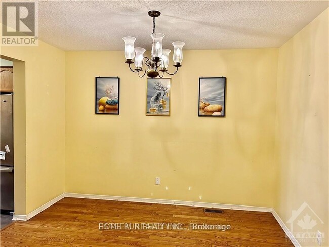 Building Photo - 4674 Ogilvie Walk Crescent