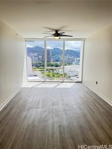 Foto del edificio - 888 Kapiolani Blvd