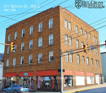 Primary Photo - 311 Spruce St