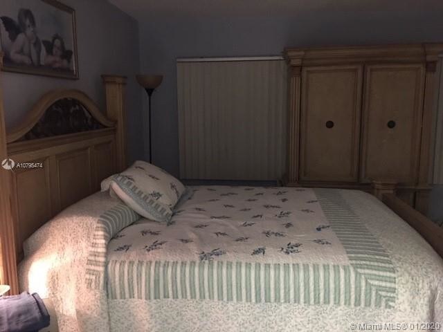 Foto del edificio - 1351 SW 141st Ave