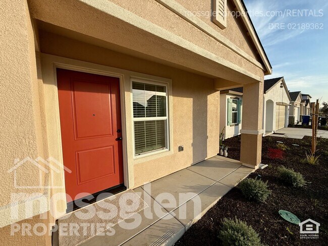Foto del edificio - ** NEW HOME FOR RENT **