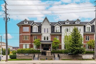 Building Photo - 671-671 Warden Ave.