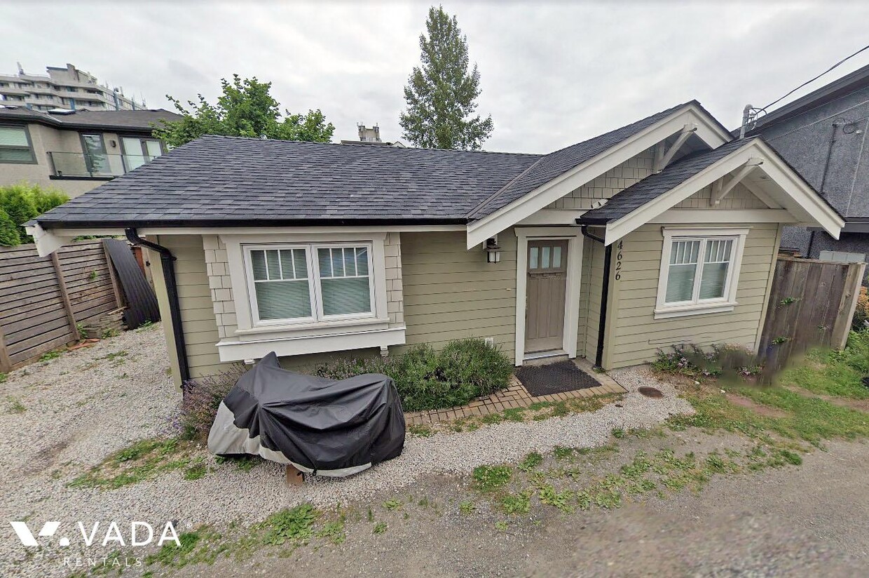 Building Photo - 4626 W 11th Ave