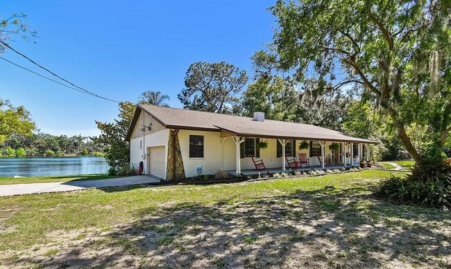 Building Photo - 201 Gornto Lake Rd