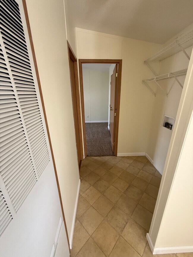 Foto del edificio - 6 Horner Dr