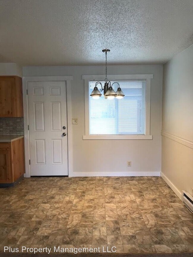 Foto del edificio - 1727 NW Wall St