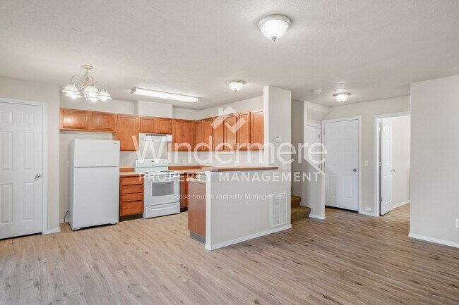 Building Photo - 114 N Bowdish Rd