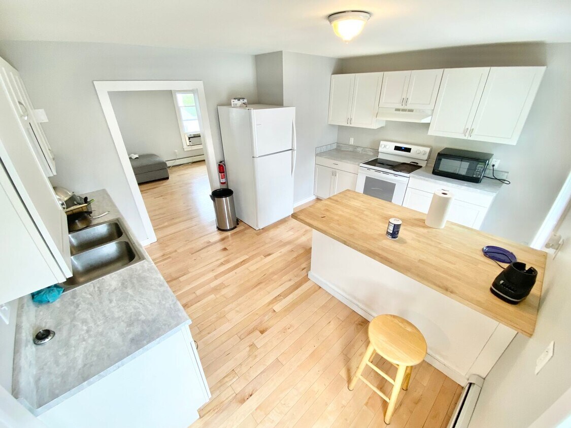 Foto principal - 89 Pitkin St