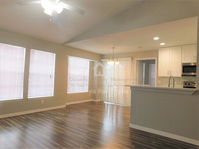 Foto del edificio - 1077 S Hiawassee Rd