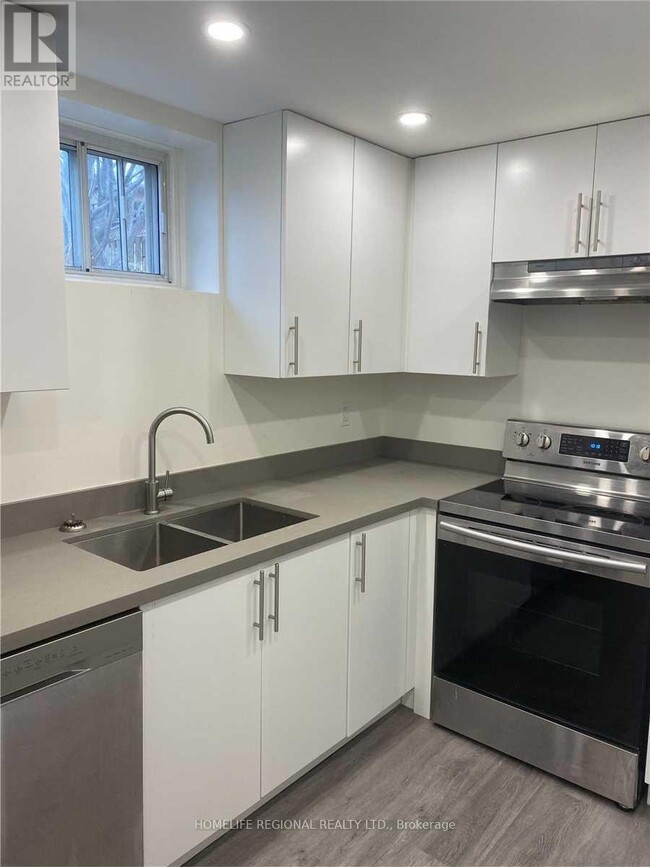 Building Photo - 46 Tewsley Pl