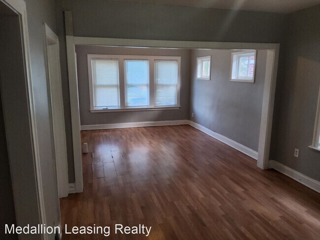 Foto del edificio - 4 br, 2 bath House - 8940 S May St