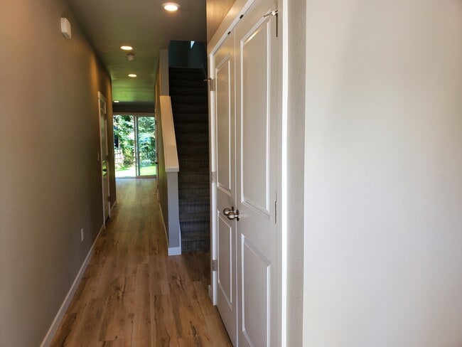 Foto del edificio - 316 Bates St SW